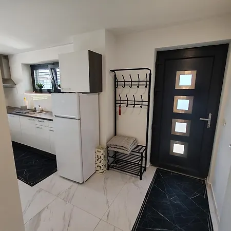 Hathor Apartment